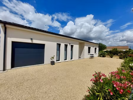 maison neuve plain pied trois chambres
