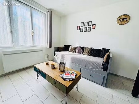 maisonnette meublée avec jardin