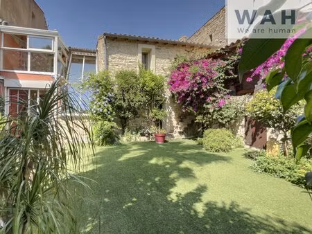 maison atypique 6 pieces avec garage et exterieur - 34400 lunel