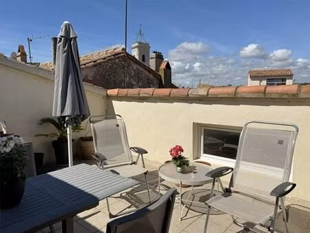 maison de village spacieuse avec garage et terrasse