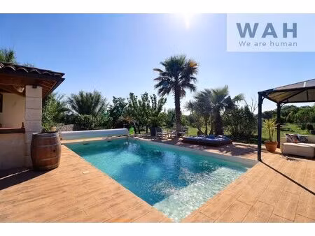 vente propriete avec villa  appartement et hangars