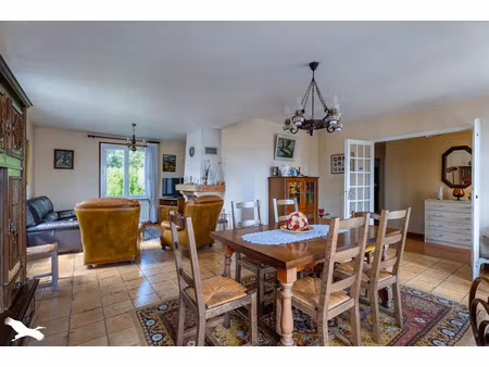 vente maison 4 pièces 99 m² saintes (17100)