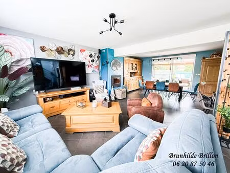 maison individuelle 128m² au sol  3 chambres  garage  jardin