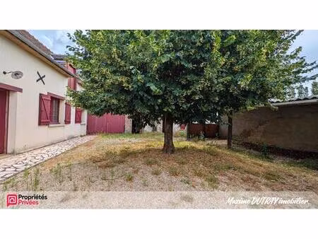maison 3 pièces 53m² + grenier  dépendance 65m²