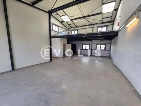 location local d’activités arpajon 91290 208m²
