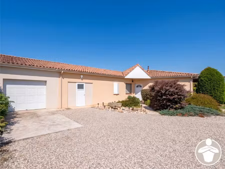 vente maison 5 pièces 135 m2 à bias