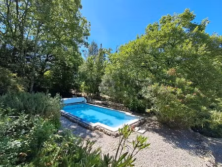 à vendre belle villa et grand jardin secteur saint hippolyte du fort