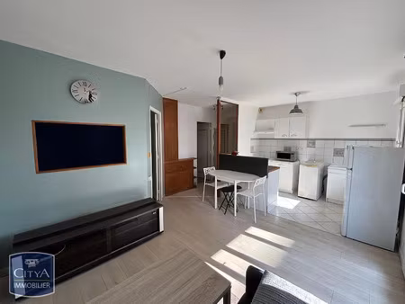 appartement à louer 1 pièce 33.21 m² - châteauroux (36) - 460€