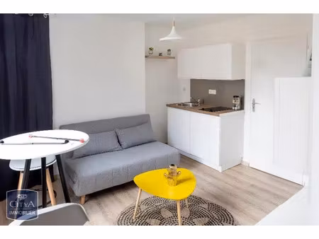 appartement à louer 1 pièce 15.05 m² - riom (63) - 395€