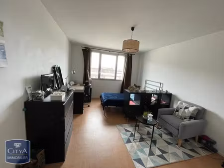 appartement à louer 1 pièce 22.95 m² - tours (37) - 509€