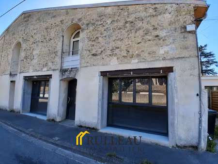 ambares - centre ville - local professionnel de 100 m2 a ame