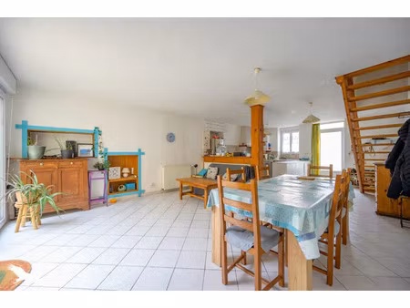 vente maison 5 pièces 98 m² la rochelle (17000)