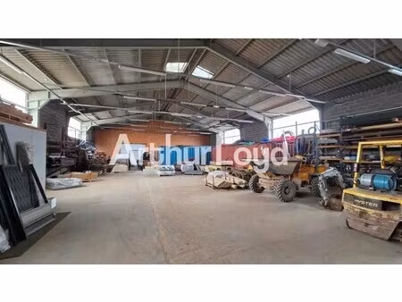 location local d’activités feuguerolles bully 14320 930m²