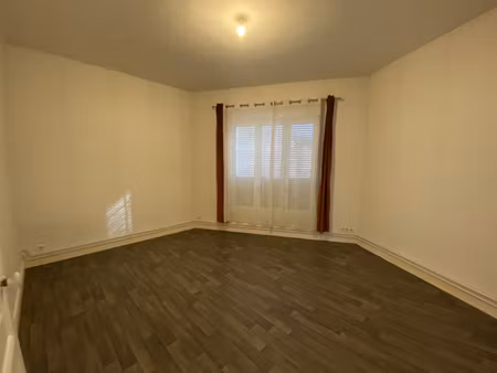 location appartement 3 pièces 55m² reims 51100