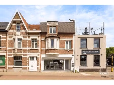 appartement te koop in mortsel met 2 slaapkamers