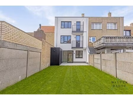 rez-de-chaussée à vendre à marktstraat 46 heist (rbw12492)