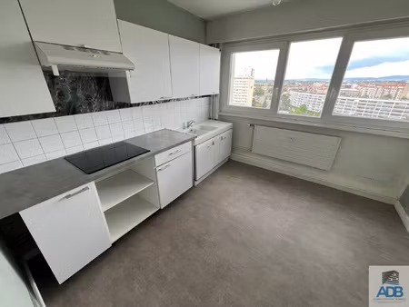 roanne  41 rue fonquentin  résidence 'le bourgogne'