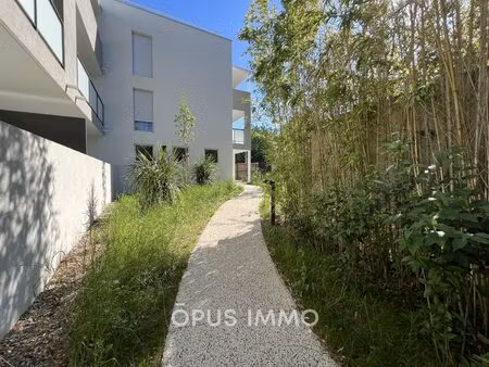 nimes  superbe t3 sans vis vis  vue sur la nature !