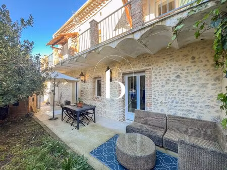 maison de village