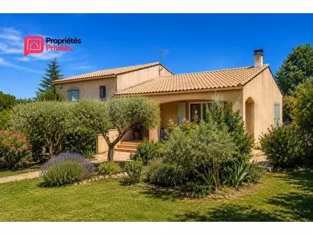 villa uzès . à seulement 10 minutes d'uzès  à foissac 7 pièce(s) 133 m2  4 chambres avec..