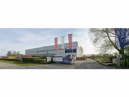 te huur – ruim magazijn / bedrijfsruimte van ca. 1.000 m² in brugge