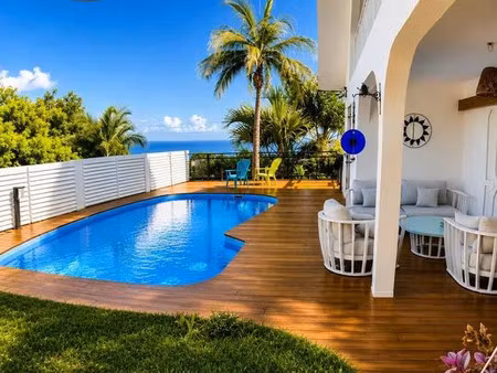vente maison 6 pièces 177 m² la possession (97419)