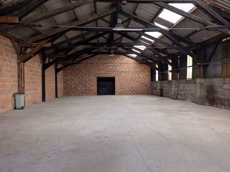 vente entrepôt libourne 33500 300m²