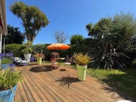 vente maison à coudeville-sur-mer (50290) : à vendre / 133m² coudeville-sur-mer