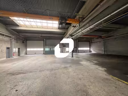 vente local d’activités 436m² à 1321m²