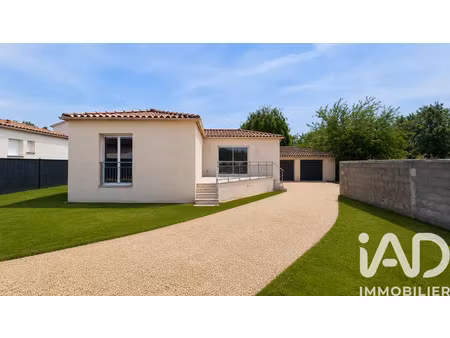 maison à allègre-les-fumades (30500)