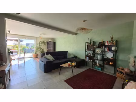 maison 145 m² sur 8 ares de terrain