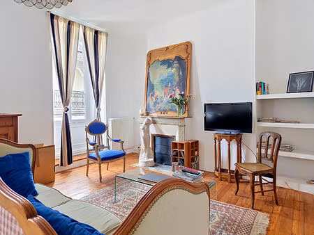 vente appartement 5 pièces  150.00m²  pau