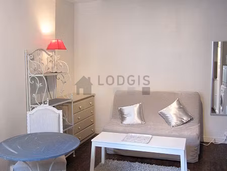 studio meublé avec local à vélos