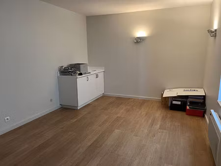 immeuble de bureaux basse goulaine 7 pièce(s) 133 m2