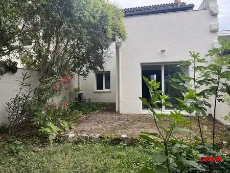 prestigieux immeuble de rapport en vente à bordeaux  nouvelle-aquitaine