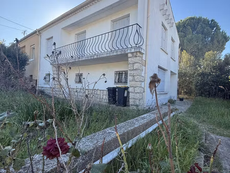 villa a renover proche centre