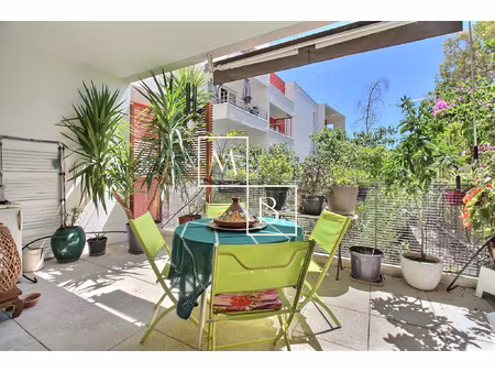 à vendre  secteur ovalie  appartement duplex t4 de 96 m2 en