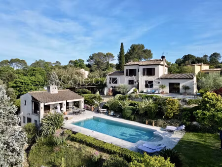 vente villa 8 pièces