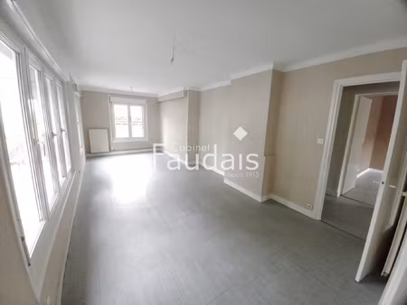 location appartement 3 pièces 68m² st lo 50000