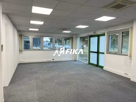 location bureaux 90 m² à 1 390 m²