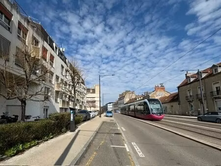 location bureaux 316 m²
