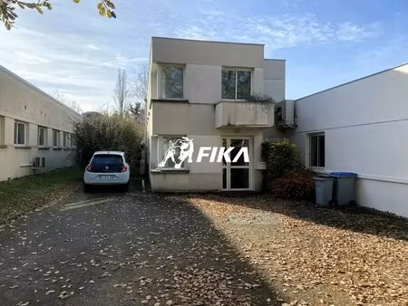 location bureaux 116 m²