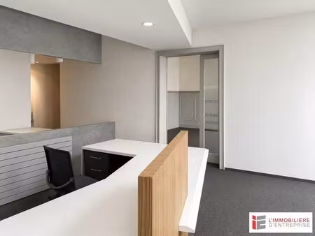 vente bureaux 207 m²