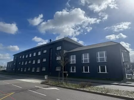 location bureaux 400 m²
