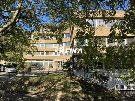 location bureaux 130 m² à 547 m²