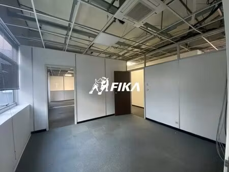 location bureaux 220 m² à 670 m²