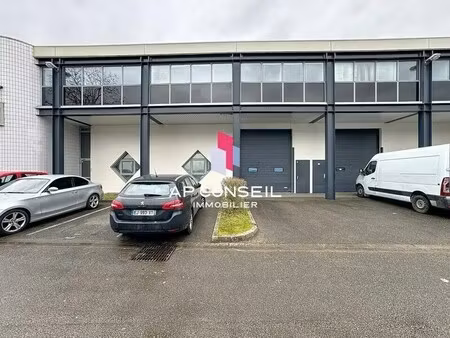 location local d’activités élancourt 78990 762m²