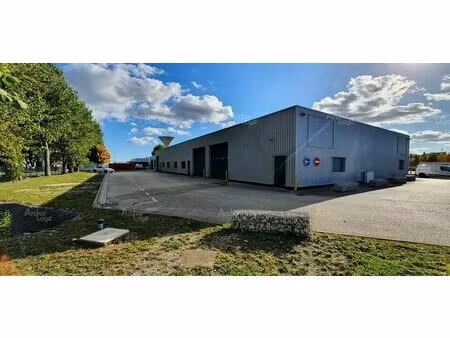 location local d’activités longvic 21600 140m²