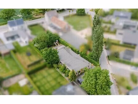 commercieel te koop in melden met 3 slaapkamers