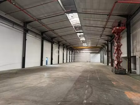 vente local d’activités strasbourg 67100 1800m²